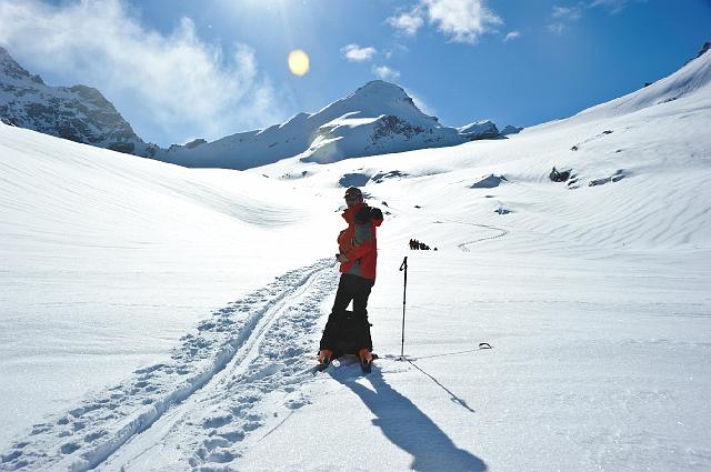 11 Im Hintergrund die Abfahrt vom Gipfel Tresenta 3605 m